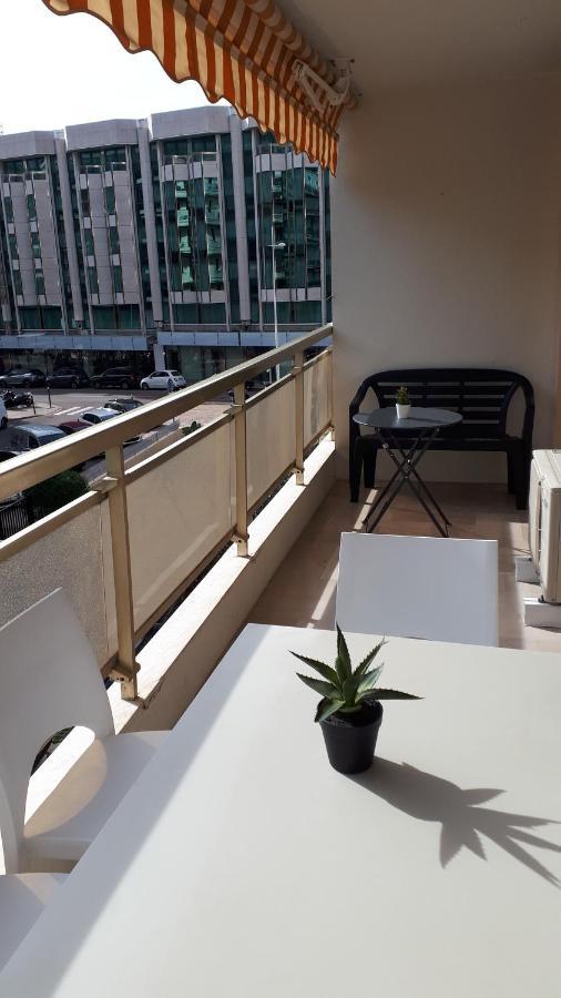 Luxe 6 Couchages Proxi Bord De Mer Centre Ville Cannes Exterior photo